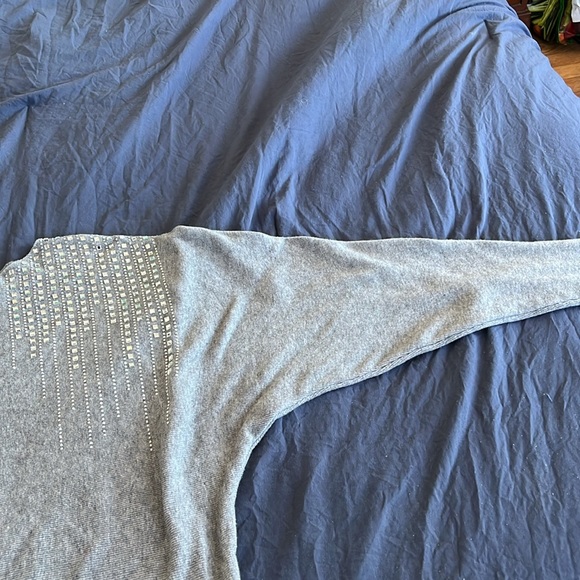 S Christina Cashmere Sweater, grey with rhinestones, size L/XL - Picture 6 of 6